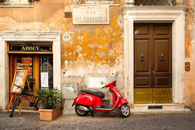 Rome Private & Custom Shopping Tour: Chic Boutiques & Hidden Gems - Monti: the stylish center of gravity for boutique shopping
