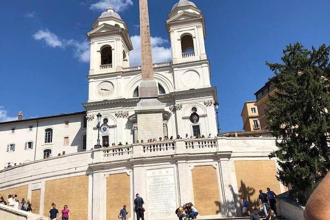 Rome Private Guided Tour including Vatican Museum - Entering the Colosseum with included tickets and reservation access