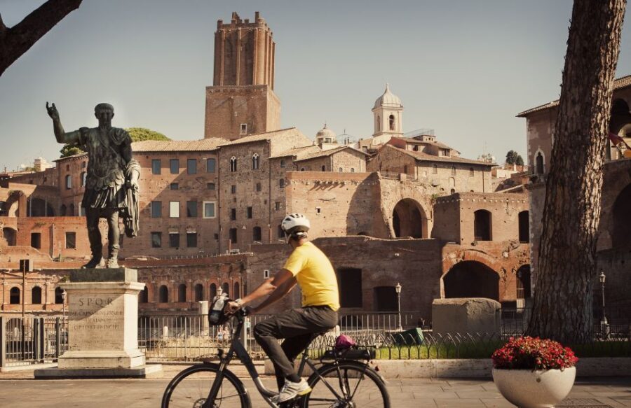 Rome: Private Half-Day Bike Tour with E-bike - Quick practical notes before you ride