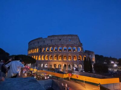 Rome: Private Night Golf Cart Tour - Getting picked up: Kirba Tours sign, two options, and an easy meet-up