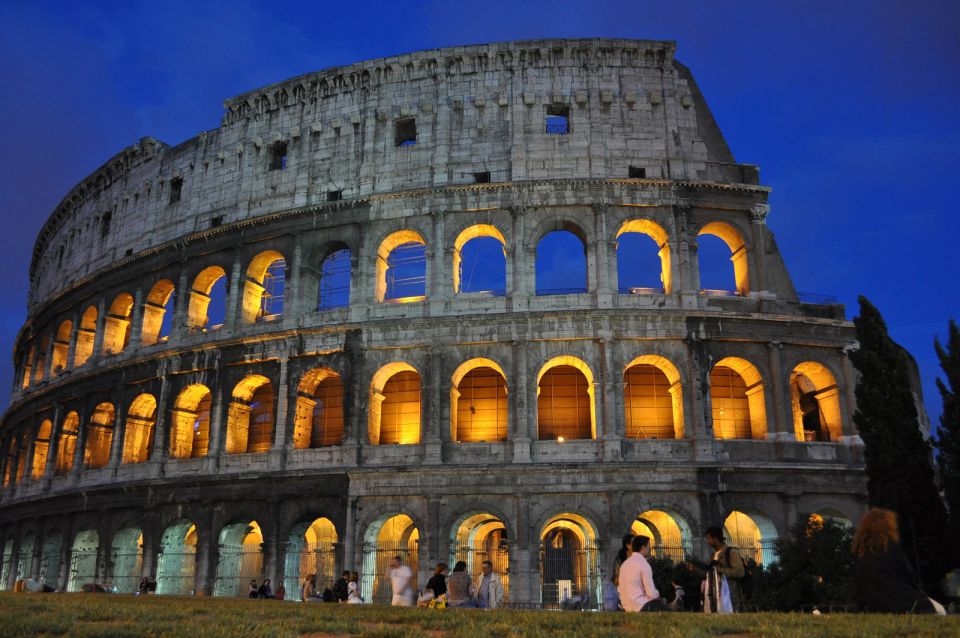 Rome: Private Night Walking Tour - Why this Rome night walk feels different