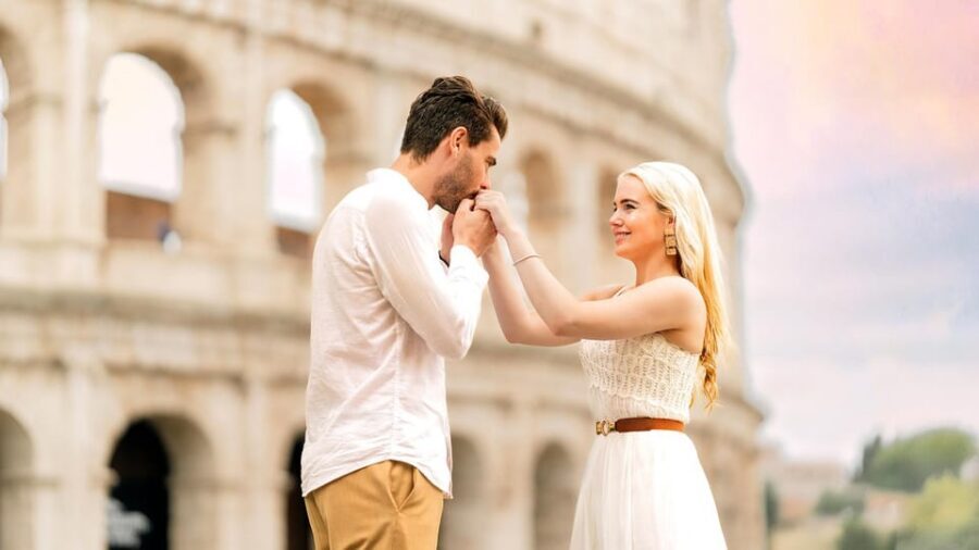 Rome: Private photoshoot at the Colosseum & Surroundings - What you should bring (and what to leave at your hotel)