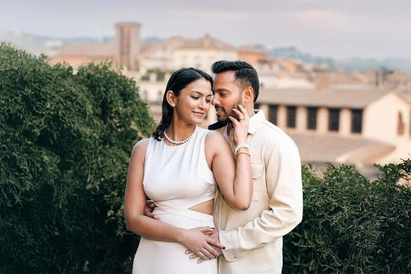 Rome: Private photoshoot at the Colosseum & Surroundings - Stop 1: Colosseum exterior portraits with golden light