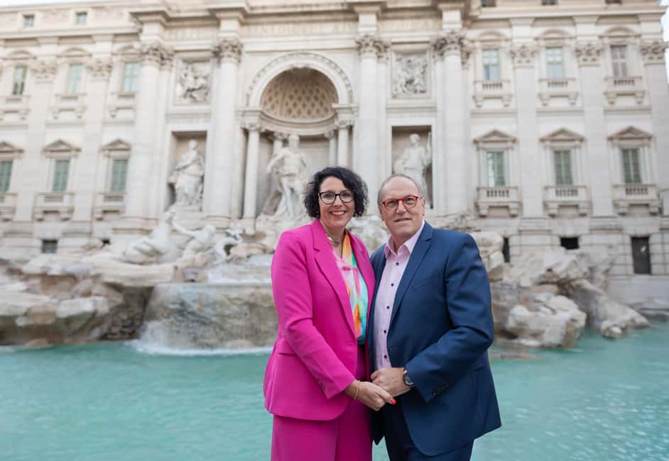 Rome: Private Photoshoot at the Trevi Fountain - Your Edited Photos in 24 Hours: Digital, Polished, and Easy to Download
