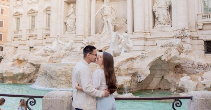 Rome: Private Professional Shooting at Trevi - Trevi Fountain Is Busy, So You Need Direction