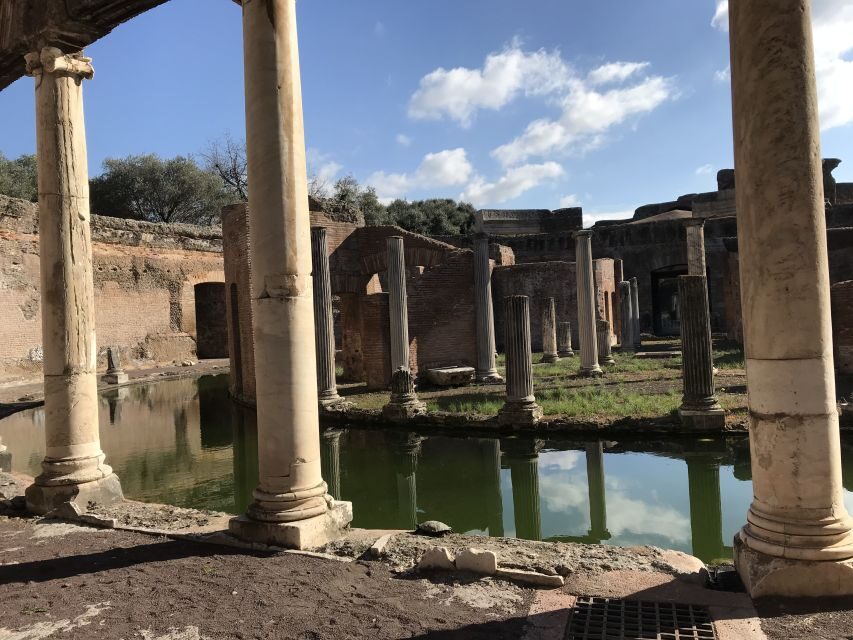 Rome: Private Tour of Hadrian's Villa with Archaeologist - Hadrian’s bath: architecture and the mechanics behind the beauty