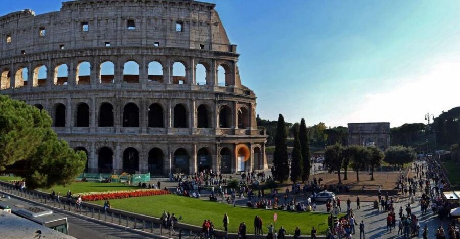 Rome: Private Tour of the Colosseum,Roman Forum and Palatine - Entering the Colosseum with priority entry (and how security can still affect timing)