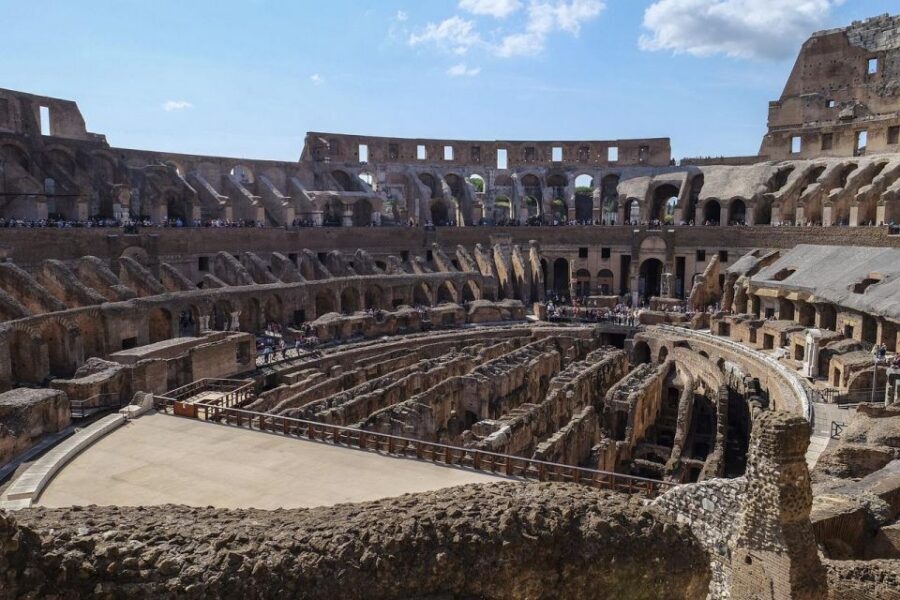 Rome: Private Tour of the Colosseum,Roman Forum and Palatine - Roman Forum: turning ruins into daily government and public life