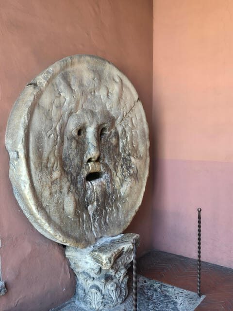Rome: Private Tour on Electric Tuk-Tuk of Rome City Center - Mouth of Truth, Piazza Venezia, and Trevi: iconic stops that stay efficient