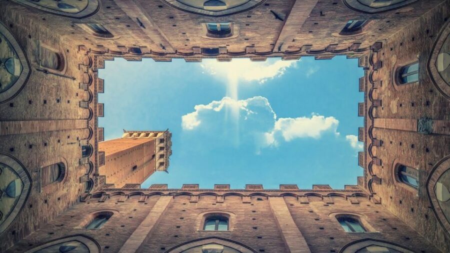 Rome: Private Tour to San Gimignano, Siena & Winery Visit - Siena’s Piazza del Campo and the Duomo core