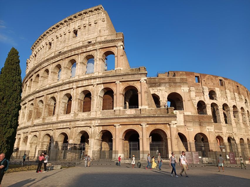 Rome: Private Tour with a Local Guide - Choosing Your Best Stop Mix: Famous Sights vs. Hidden Secrets