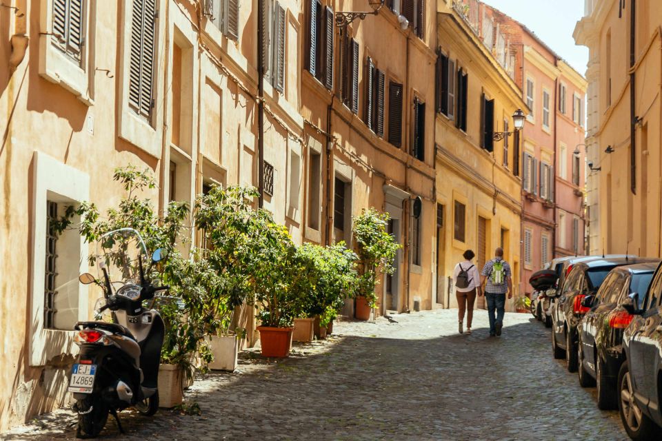 Rome: Private Tour with Locals – Highlights & Hidden Gems - The local drink/tasting: a small inclusion that changes the whole mood