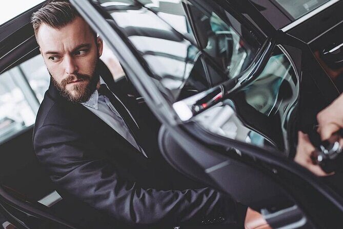 Rome Private Transfer – Airport, Train Station & Hotel - Where the Driver Meets You in Rome (Airport and Train Station Details)
