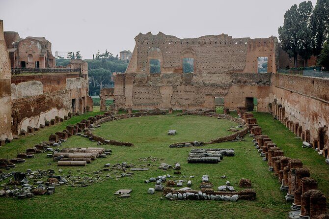 Rome: Private Walking Tour of Highlights & Secret Spots - Largo Argentina: archaeology plus the drama of Roman history