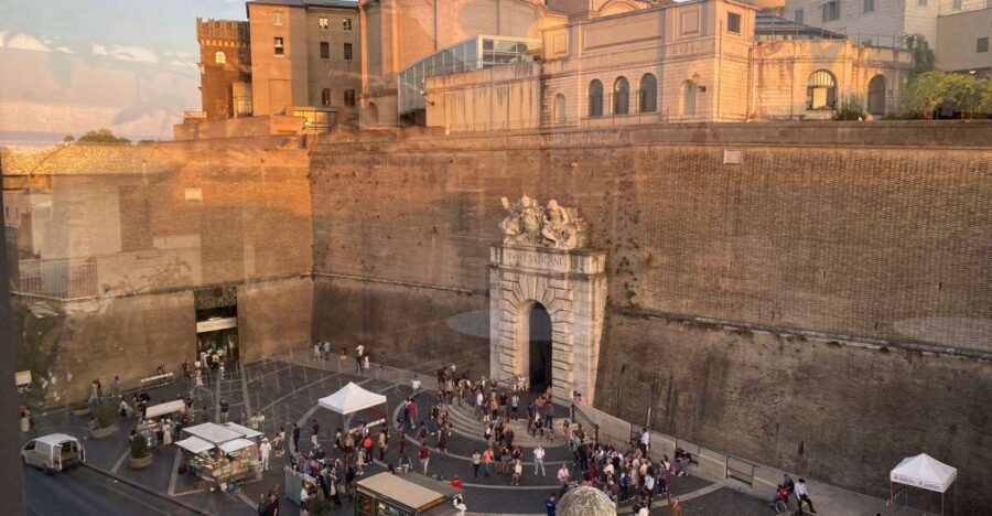 Rome: Reservation at Tmark Hotel & Aperitif Next to Vatican - Key things you’ll notice right away