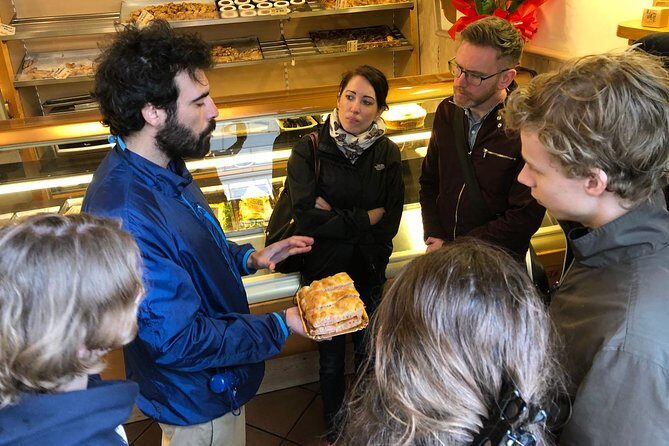 Rome: Rione Parione Private Walking Food Tour - Roman Street Food Fritti: Fiori di Zucca and Suppli