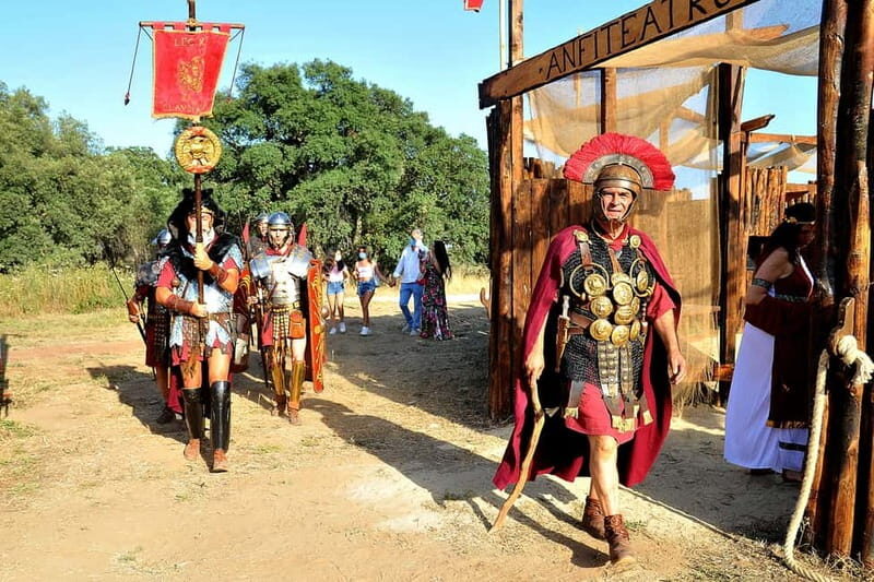 Rome: Roma World, the park to live a day as an Ancient Roman - Gladiator Arena Moments: Sword Tips and Spectacle on the Ground
