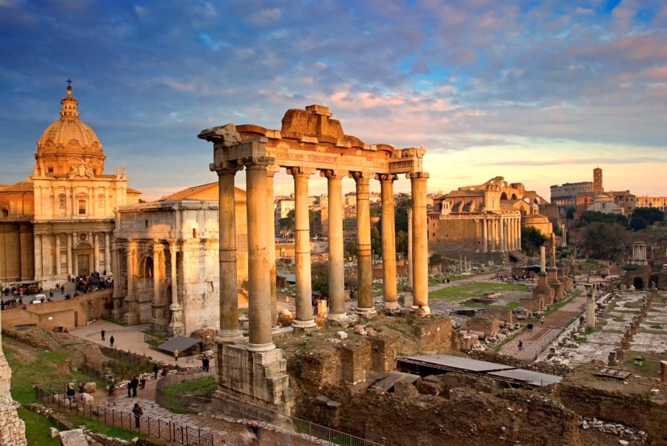 Rome: Roman Forum and Palatine Hill Licensed Guided Tour - The Palatine Hill climb and the payoff views