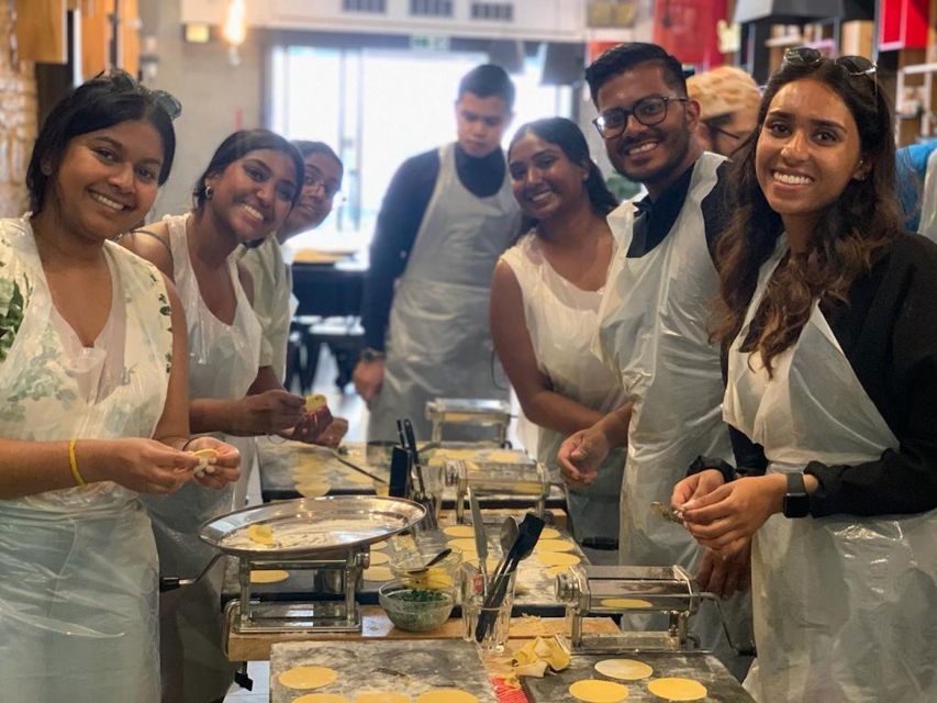 Rome: Roman Master Chef Cooking Class with Wine - Wine, limoncello, and the pacing of the meal