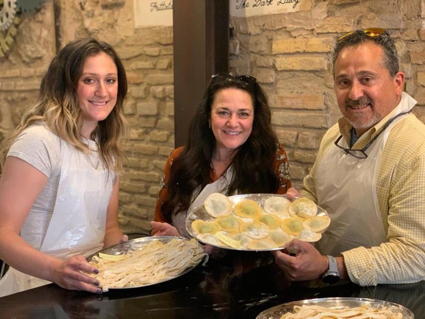 Rome: Roman Master Chef Cooking Class with Wine - Where the class starts: meeting up and getting set for success