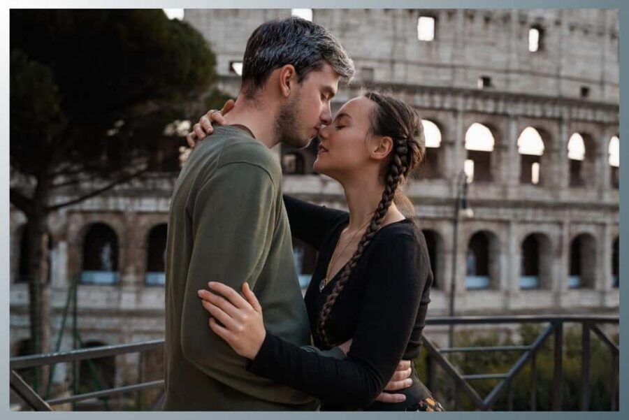 Rome: Romantic Couple Photoshoot Experience at the Colosseum - Editing in color and black-and-white: what arrives in 2–4 days