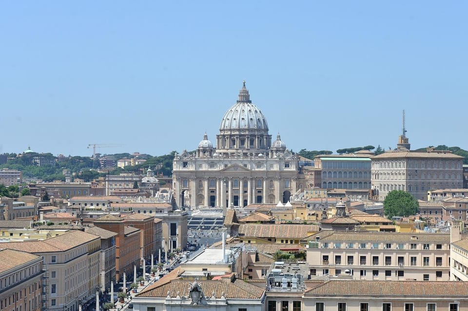Rome: Saint Peter's Basilica Tour - The Vatican City walk: a fast orientation before the big rooms
