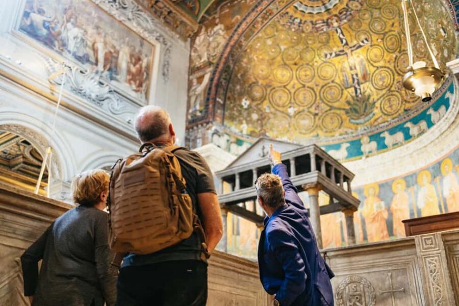 Rome: San Clemente Underground and Basilica Guided Tour - The photo stop segment and timing: plan for quick looking