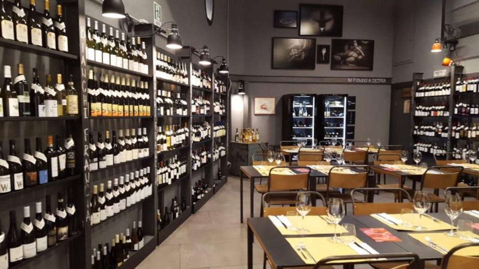 Rome San Pietro: Unique Wine Tasting in historic location - Magazzino Scipioni: an ancient Roman wine shop in the middle of your Rome day