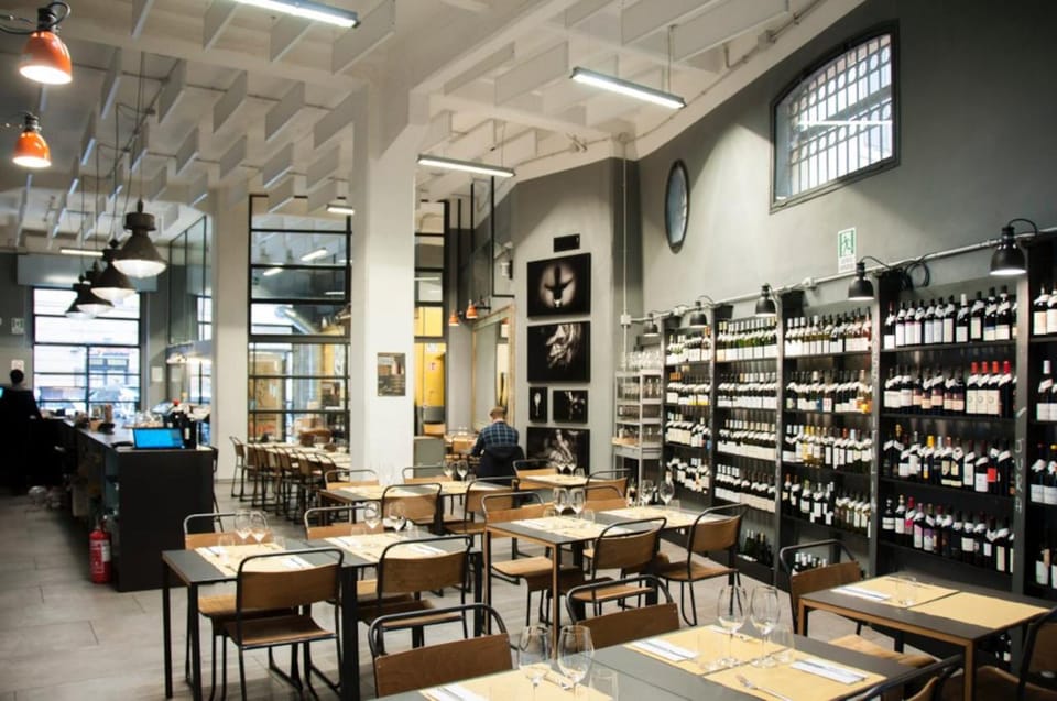 Rome San Pietro: Unique Wine Tasting in historic location - The experience style: small group intimacy (and why that can be great or risky)