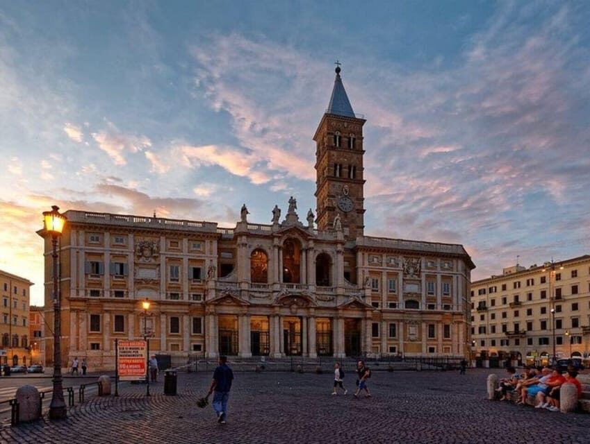Rome: Santa Maria Maggiore and Liberian Museum Guided Tour - Loggia of the Blessings: sacred access, not a quick photo stop
