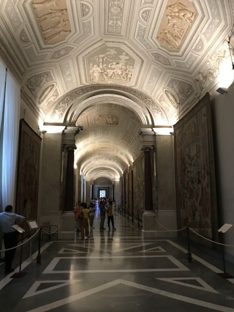 Rome: Sistine Chapel Early Morning Access - Saint Peter’s Square photo stop and Basilica finish (30 minutes)