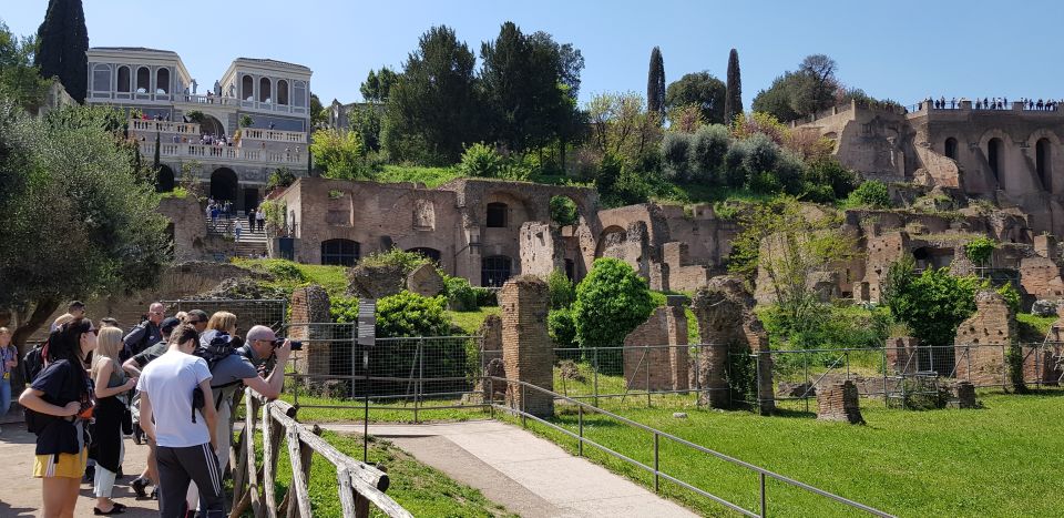 Rome: Small-Group Colosseum, Roman Forum & Palatine Hill - Roman Forum: Constantine to Titus, Plus Caesar’s Final Rest