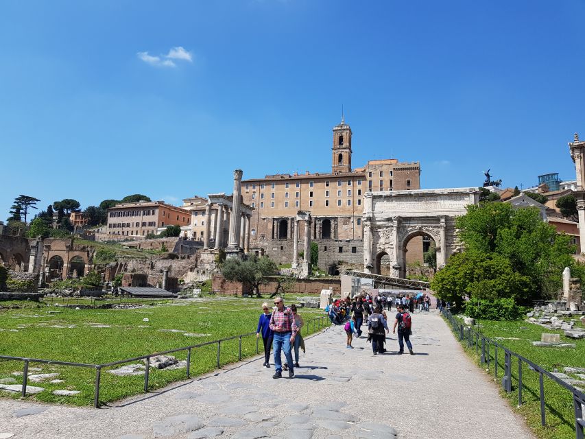 Rome: Small-Group Colosseum, Roman Forum & Palatine Hill - What a Small-Group Tour Changes on the Ground