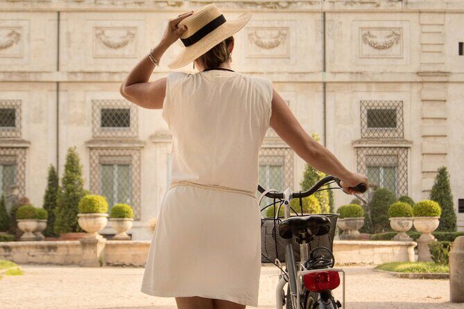 Rome Small-Group e-Bike Tour: Villa Borghese, Villa Ada & Coppedè - Stop 4: Villa Ada by bike, not on foot
