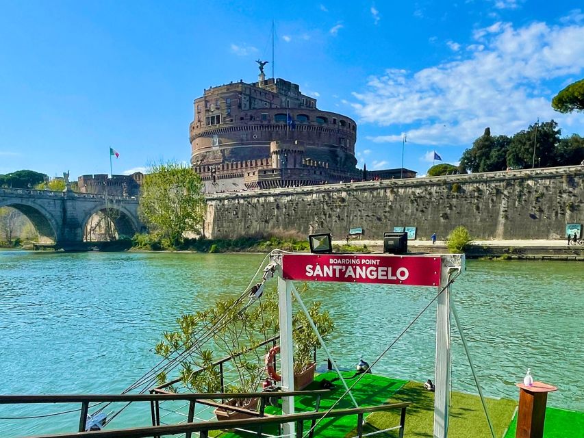 Rome Squares and Fountains Tour & River Boat Hop On Hop Off - Ponte Sant’Angelo and Castel Sant’Angelo: the finish that opens options
