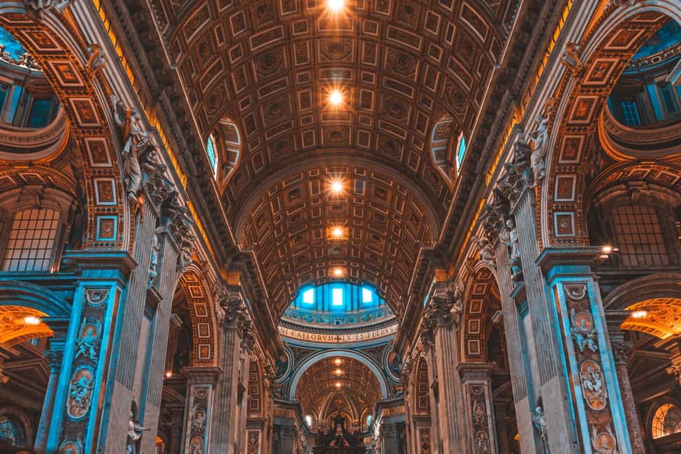 Rome: St. Peter's Basilica and Vatican Grottoes Guided Tour - The fountain reset and your choice at the end