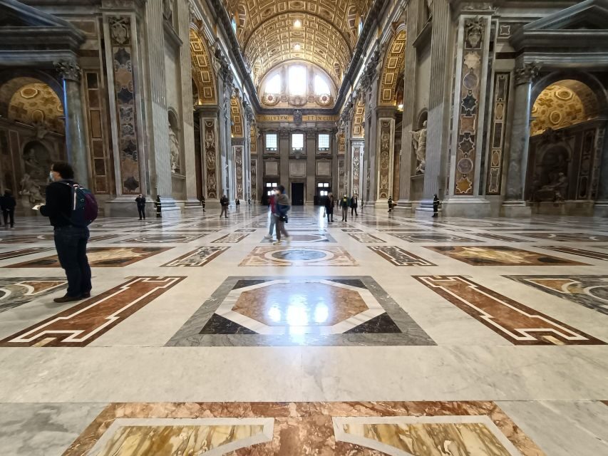 Rome: St. Peter's Basilica Guided Tour with Papal Tombs - St. Peter’s Square to St. Peter’s Basilica: Bernini’s plan, your first “read”