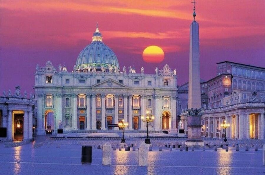 Rome: St. Peter’s Basilica Hosted Access with Audio Guide - Michelangelo’s Pietà and Vatican stories you can follow