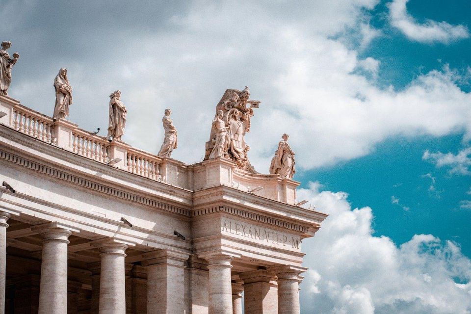 Rome: St. Peter's Basilica, papal tombs tour also with Dome - Why St. Peter’s feels different with a guided focus