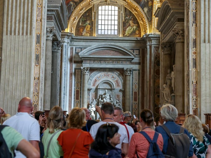 Rome: St. Peter’s Basilica, Tombs Tour & Optional Dome Climb - Dress code and what to wear so you don’t get turned away