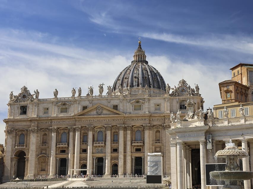 Rome: St. Peter’s Basilica, Tombs Tour & Optional Dome Climb - St. Peter’s Square: Bernini’s colonnade and the design logic