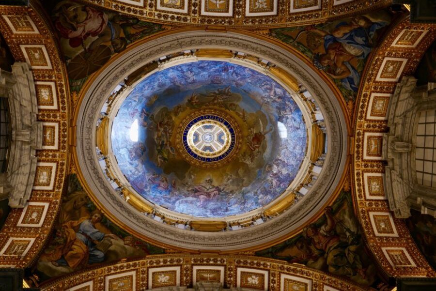 Rome: St. Peter's Basilica with Dome Private Tour - Inside St. Peter’s Basilica: the art-historian advantage