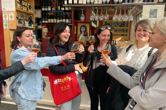 Rome: Street Food, Local Market and Hidden Gems Tour - Stazione Trastevere and Ponte Testaccio: warm-up with real context