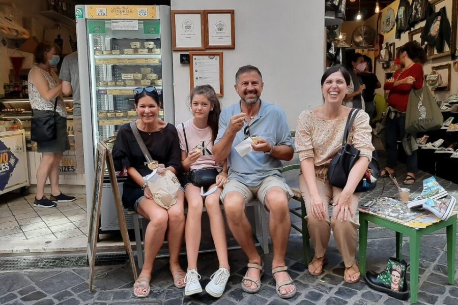 Rome Street Food: Small Group Tour in the Historic Centre - Piazza Navona Dessert: Artisanal Tiramisu (Short Stop, Big Payoff)