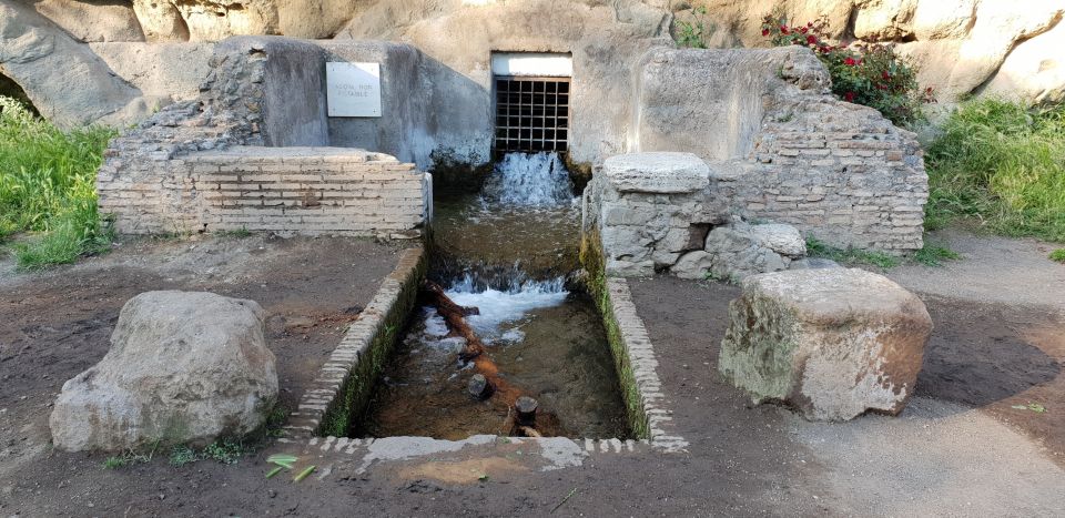 Rome: The Ancient Aqueducts of Rome Guided Tour - What happens after the arches: local Roman food stop