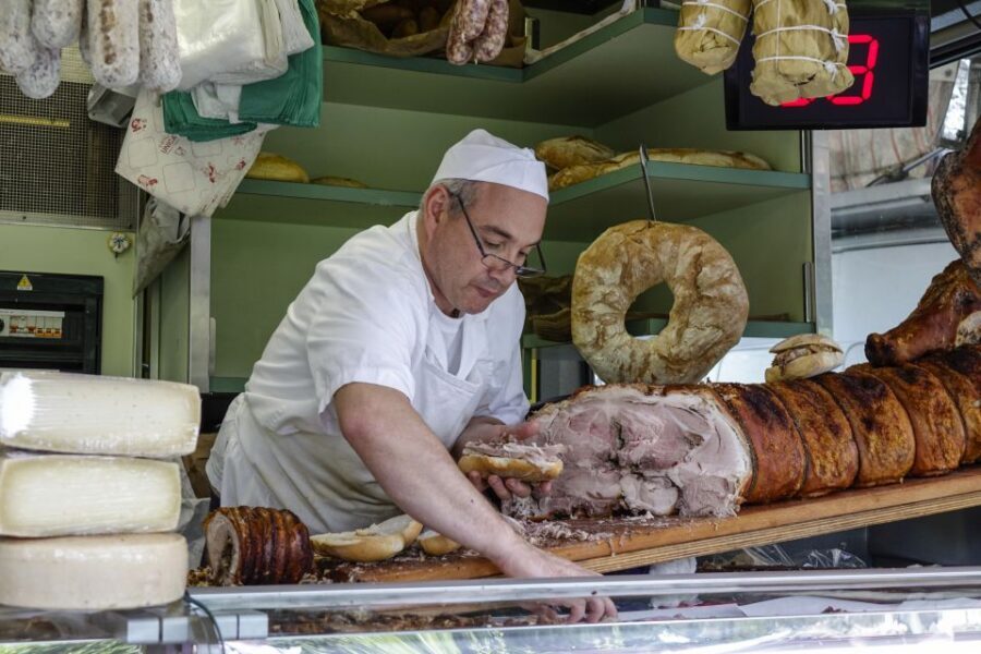 Rome: The Vatican Market Experience Tasting and Class - Should You Book This Vatican Market Tasting and Class?