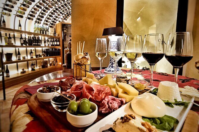 Rome Tiber River Ride and Top Food Tasting with Wine Pairing - Getting on the boat: best boarding points and how the ticket behaves