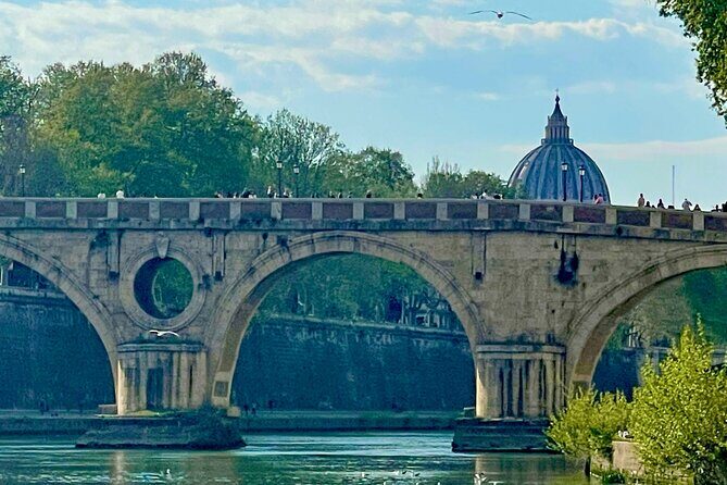 Rome Tiber River Ride and Top Food Tasting with Wine Pairing - Should you book it? My take