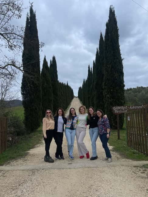 Rome to Saturnia ; Thermal Springs Day Trip with Lunch - The guide and the small-group feel