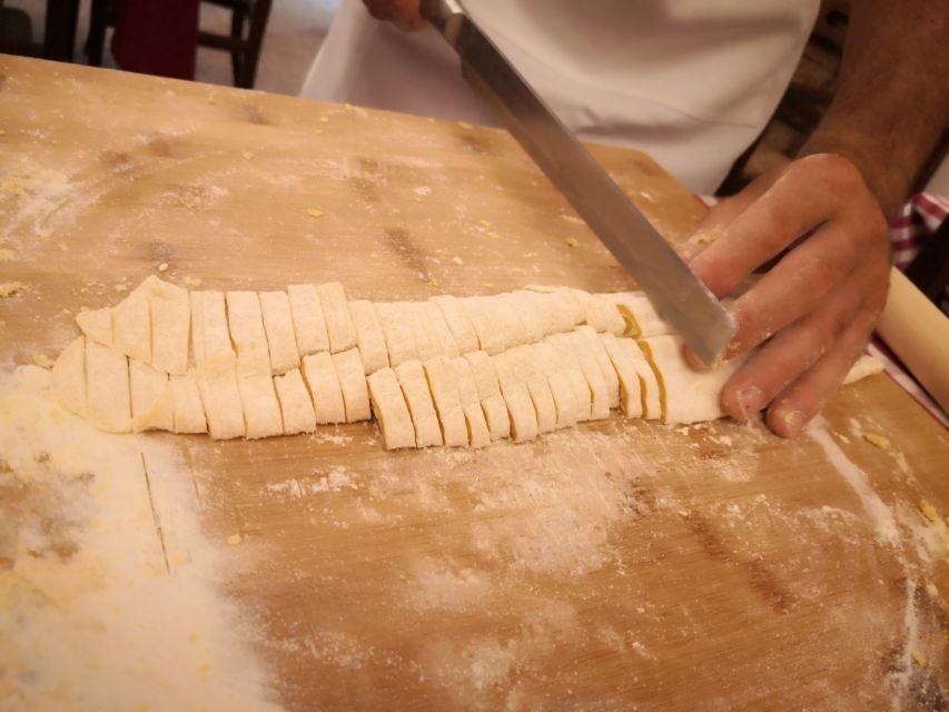 Rome: Traditional Cooking Class in the Jewish Ghetto - Price and Logistics: Is $94 Good Value for This Class?